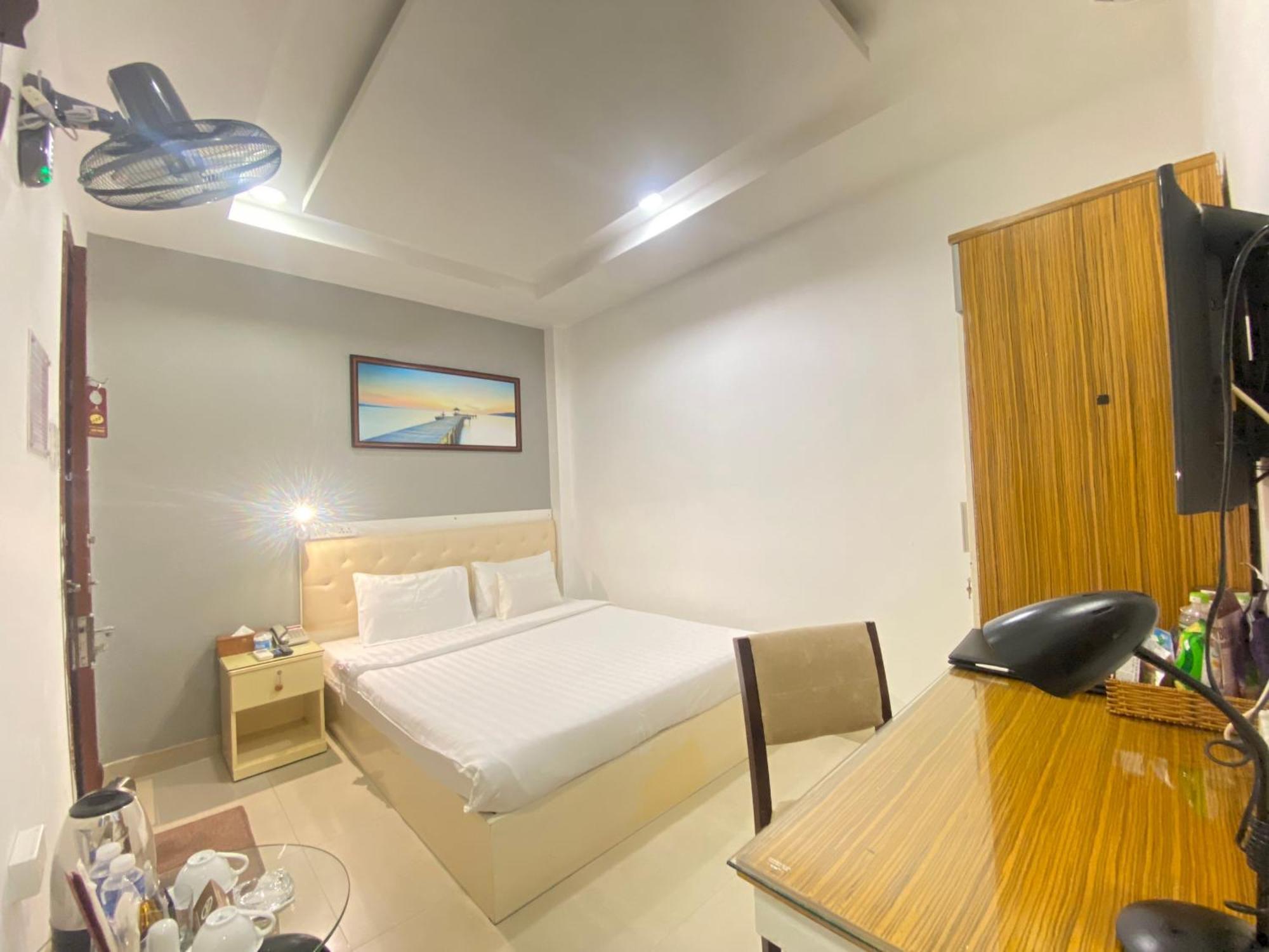 A25 Hotel - 13 Bui Thi Xuan Ho Chi Minh-stad Buitenkant foto