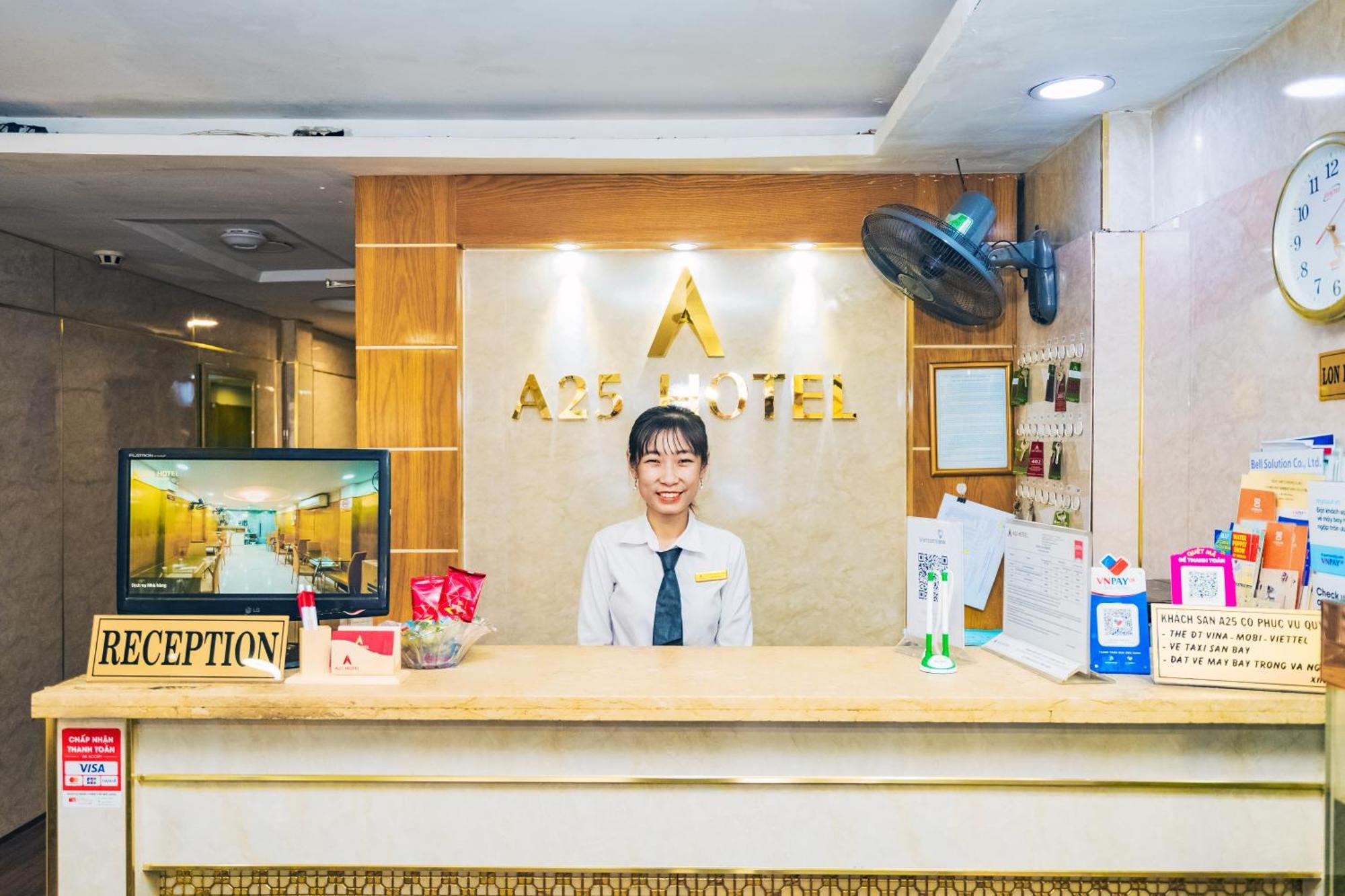 A25 Hotel - 13 Bui Thi Xuan Ho Chi Minh-stad Buitenkant foto