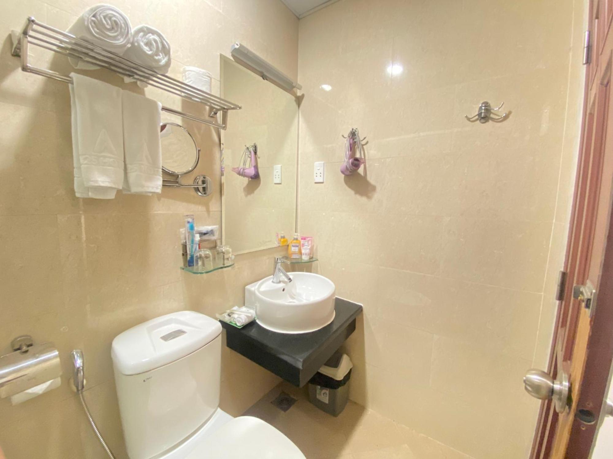 A25 Hotel - 13 Bui Thi Xuan Ho Chi Minh-stad Buitenkant foto