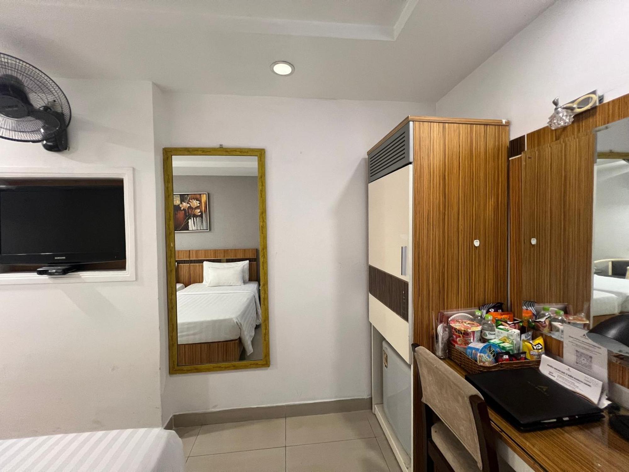 A25 Hotel - 13 Bui Thi Xuan Ho Chi Minh-stad Buitenkant foto