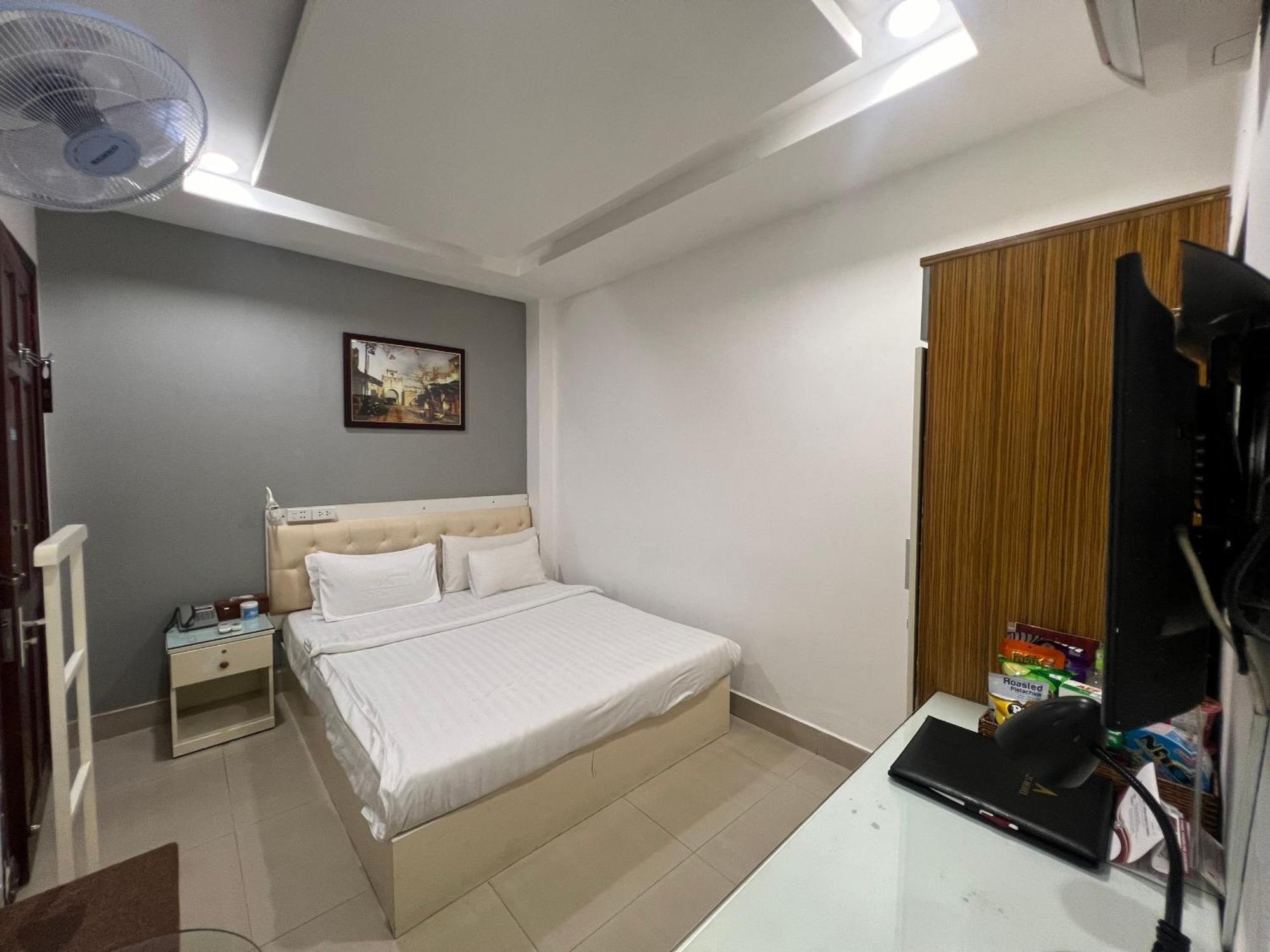 A25 Hotel - 13 Bui Thi Xuan Ho Chi Minh-stad Buitenkant foto